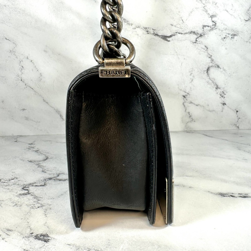 ❌❌ Chanel Boy Bag Metal Old Medium Classic Quilted Black Flap CC Leboy Calfskin - Picture 11 of 16